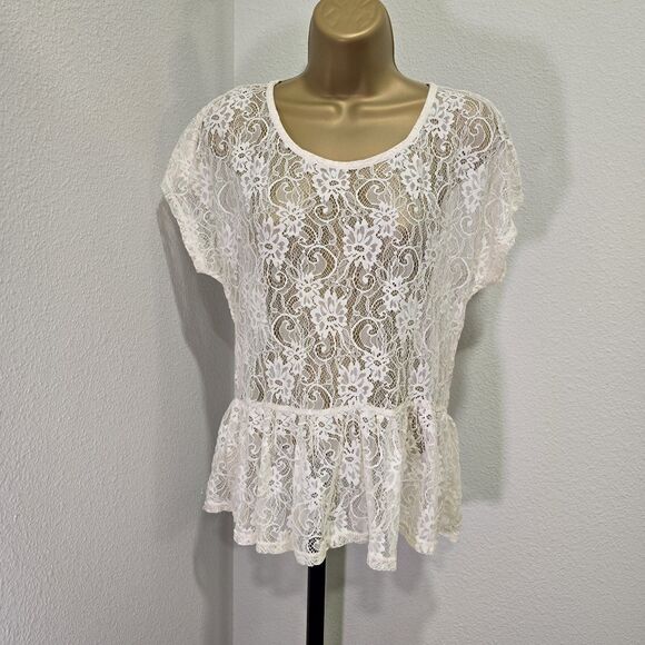VINTAGE Ivory Lace Crochet Knit Top Womens L Peplum Cottage Sheer Sweet Angeiic - Picture 1 of 8